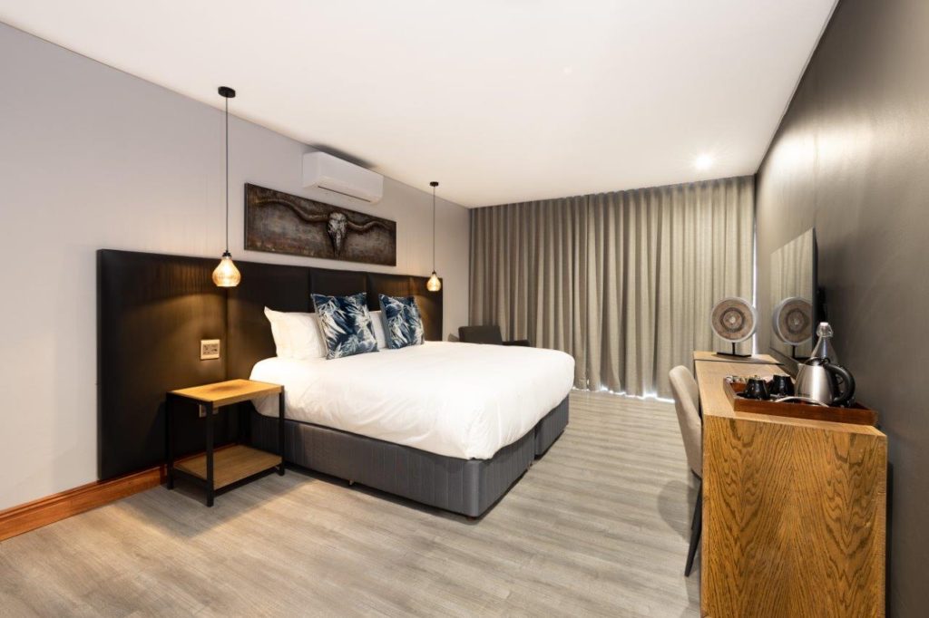 Panorama Room 14-1