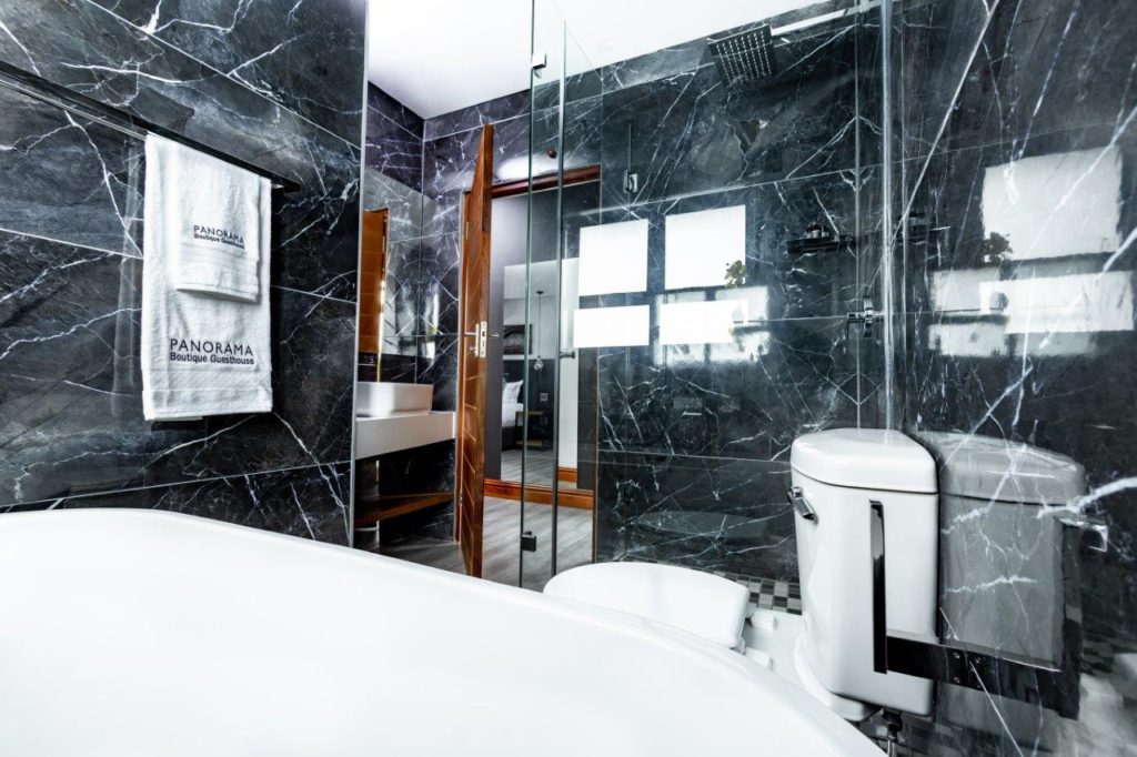 Panorama Room 14 Bathroom-2